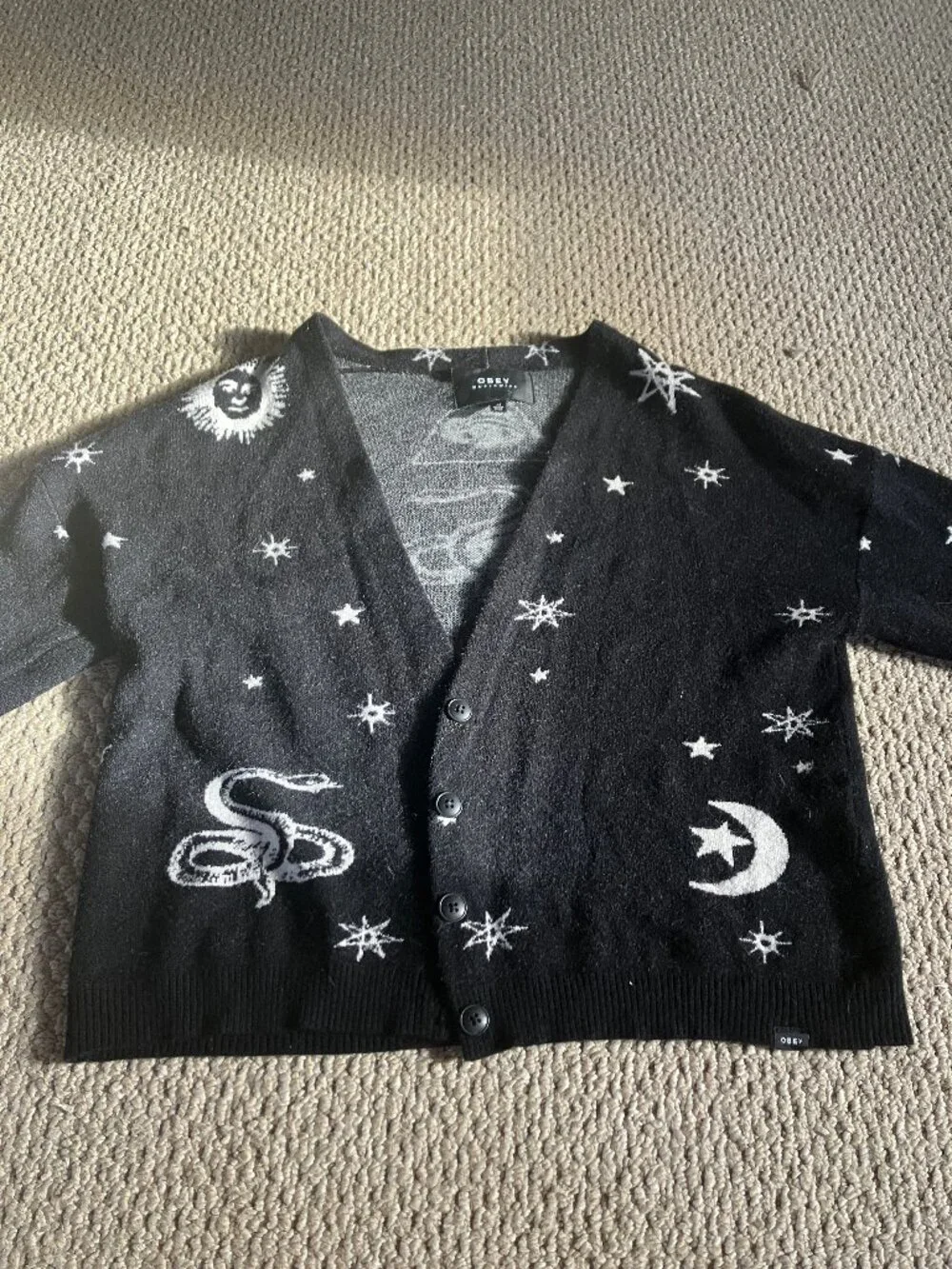 NWOT Rare Cardigan Obey Worldwide Limited Release Celestial Oversize Soft XS - Picture 2 of 7